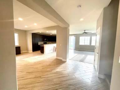 Main picture of 10772 Ridgebrook Dr
