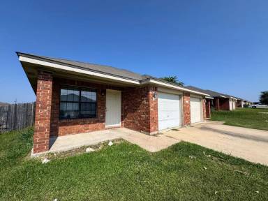 Main picture of 311 Cedar Ridge Dr