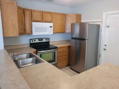 Main picture of 7502 Pomelo Dr