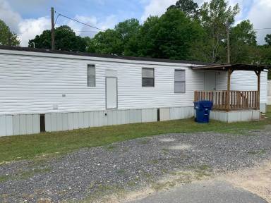 Main picture of 335 Vernon St