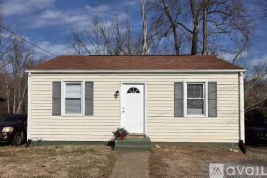 Main picture of 825 Old Forest Rd