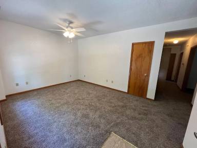 Main picture of 702 Streck Ct