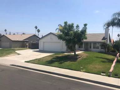 Main picture of 1055 N Belden Ave