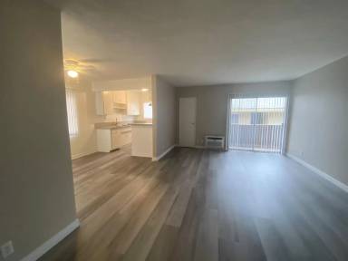 Main picture of 501 N Chapel Ave