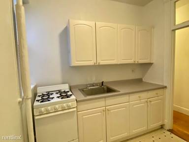 Main picture of 110 Warren St