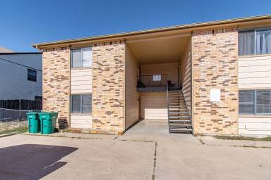 Main picture of 507 E Beeline Ln