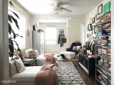 Main picture of 5828 Clara St