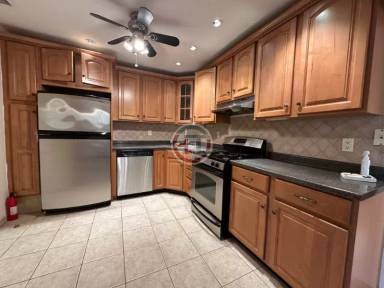 Main picture of 3262 Layton Ave