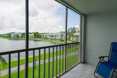Main picture of 9650 Green Cypress Ln