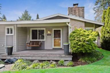 Main picture of 9733 132nd Ave NE