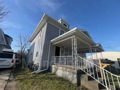 Main picture of 1823 Grand Ave