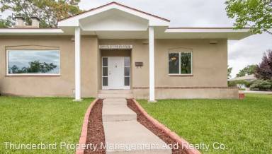 Main picture of 1215 Solano Dr NE