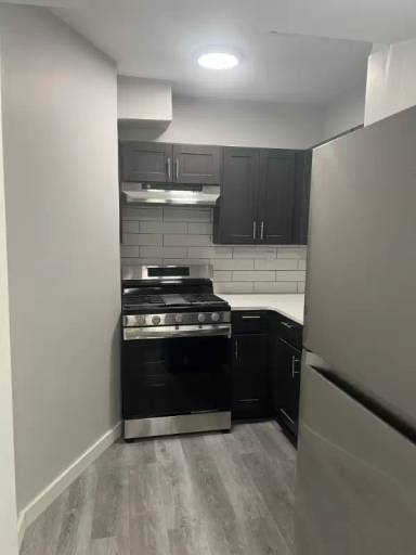 Main picture of 131 S Harrison St