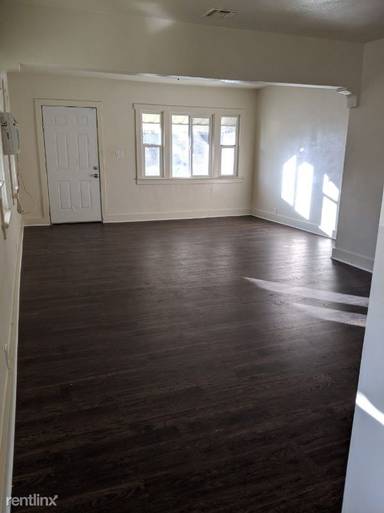 Main picture of 1365 N Arrowhead Ave