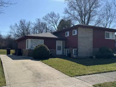 Main picture of 106 Chestnut St