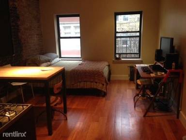 Main picture of 120 E 4th St