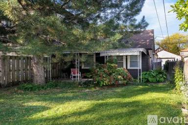 Main picture of 1025 Dunlop Ave