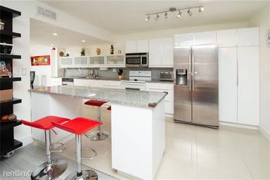 Main picture of 38 Seville Cir
