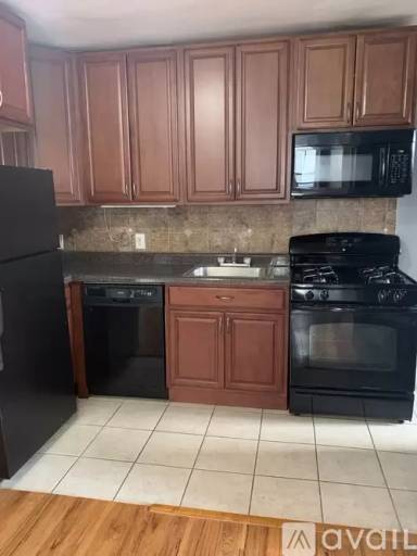 Main picture of 415 37th St