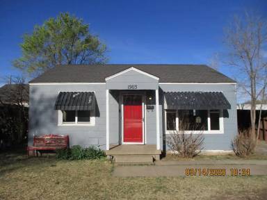 Main picture of 1903 N Manhattan St