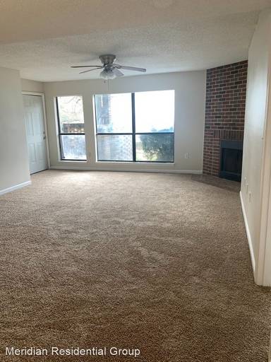 Main picture of Courtyard Condominiums