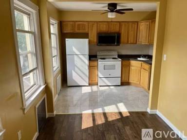 Main picture of 2588 43rd St