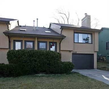 Main picture of 848 Dover St