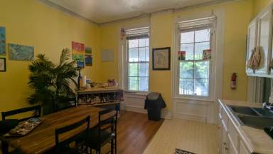 Main picture of 346 S Rose St