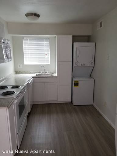 Main picture of Two Five Greenway LLC