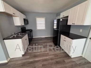 Main picture of 26 Terry Dr