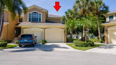Main picture of 23084 Lone Oak Dr