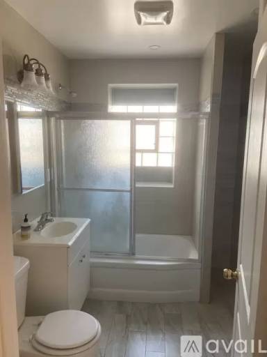 Main picture of 2212 S 59th Ave