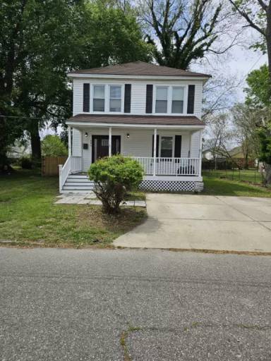 Main picture of 505 Washington St
