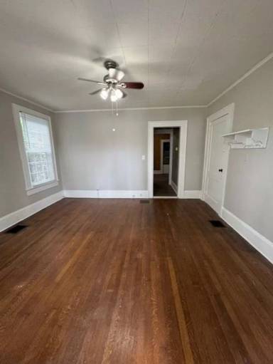 Main picture of 477 Lucas Ct