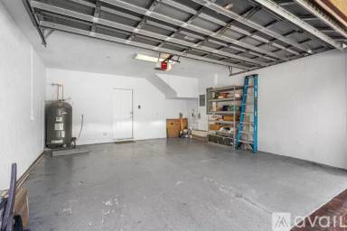 Main picture of 3261 Estancia Ln