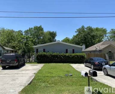Main picture of 8901 Spaulding St