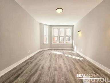 Main picture of 550-60 W Aldine Ave