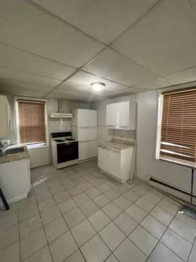 Main picture of 253 Hollywood Ave