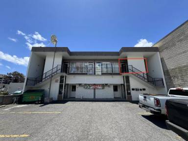 Main picture of 1773 S King St