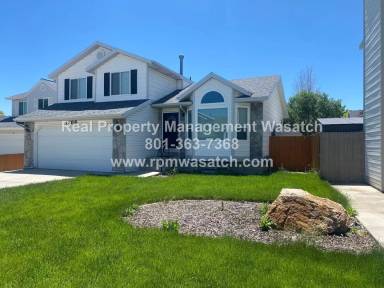 Main picture of 1203 W Crystal River Dr