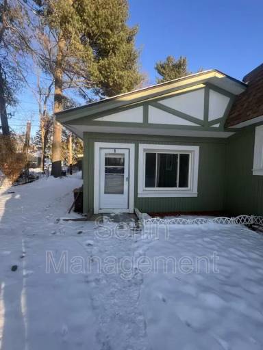 Main picture of 1651 Playstead St