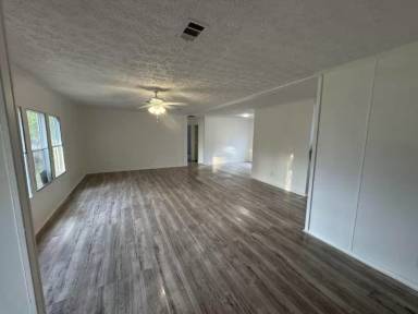 Main picture of 6608 Woodsman Dr