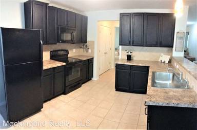 Main picture of 236 Rattlesnake Way