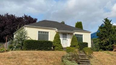 Main picture of 6128 S C St