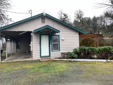 Main picture of 5300 Monument Dr