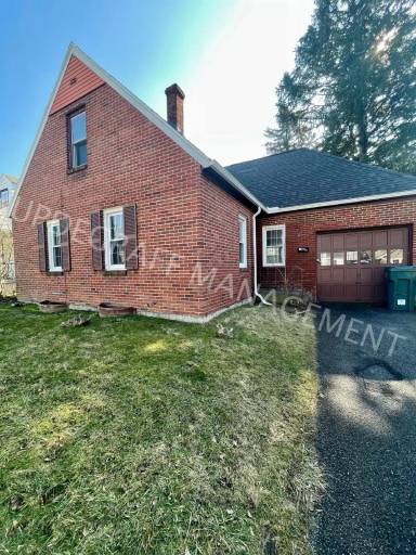 Main picture of 69 Redfern Dr