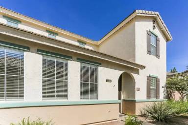 Main picture of 5132 W Fulton St
