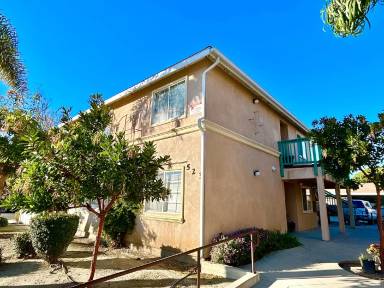 Main picture of 521 W Ocean Ave