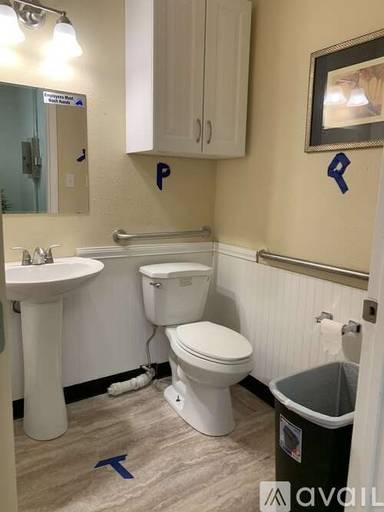 Main picture of 5763 Curry Ford Rd