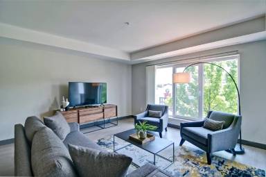 Main picture of 10 North Apartments